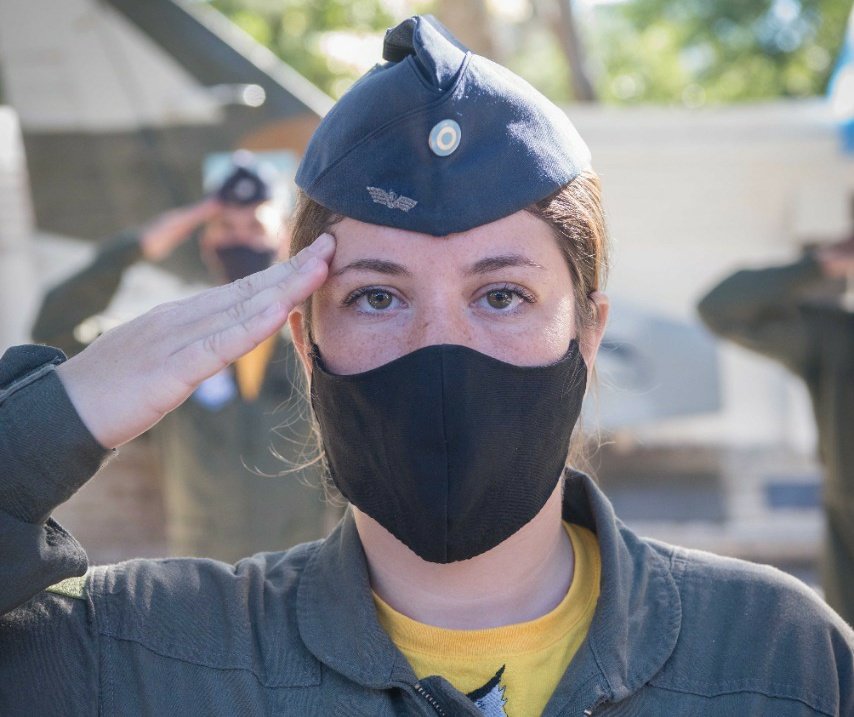 piloto mujer fuerza aerea argentina